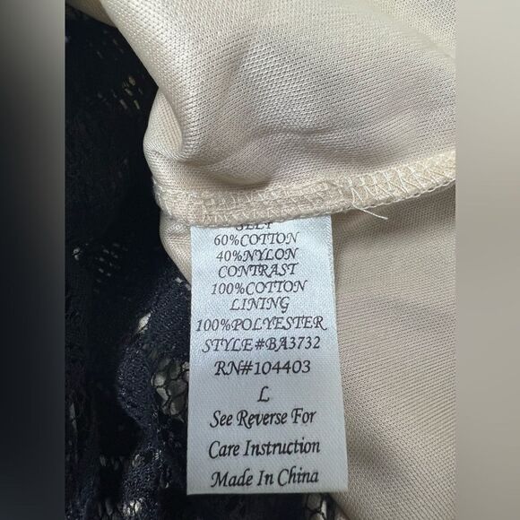 Blu Pepper Bohemian Black Lace Long Sleeve Romper size L - Picture 10 of 15